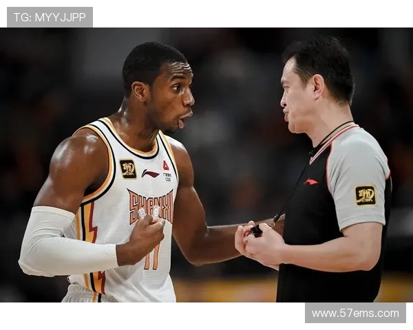 爱吃火锅的他二四投七中一九分六失误多次扣篮遭封盖表现尴尬一夜